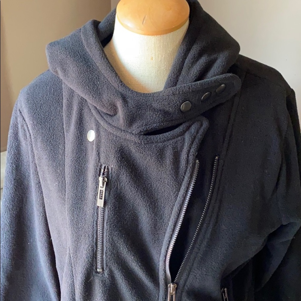 Fleece jacket - Picture 3 of 3